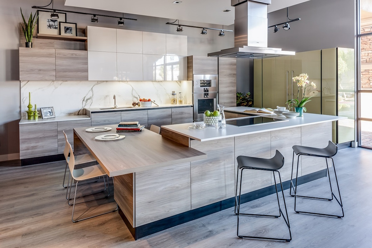 Reformas de cocinas Cunit con diseño adaptado al cliente Cocina abierta tras reformas de cocinas Cunit personalizadas