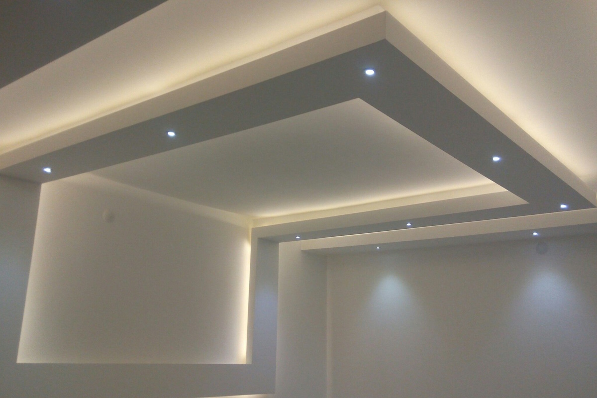 Reforma de interiores con Pladur y Yeso en Comarruga realizada por profesionales. Instalación moderna con Pladur y Yeso en Comarruga para interiores residenciales.